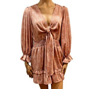 Entro Womens Casual Deep V Neck Knotted Tiered Dress / Short Size Small